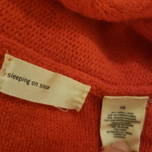 Sleeping on snow ❄ blouse 👚 - Picture 11 of 16